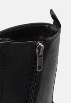 Pier One Stivaletti StringatiBlack Uomo Stivaletti/Stivali PI912K0BJ-Q11 -Noble rain 039c123f8b4b4151b8d0bff251574ade