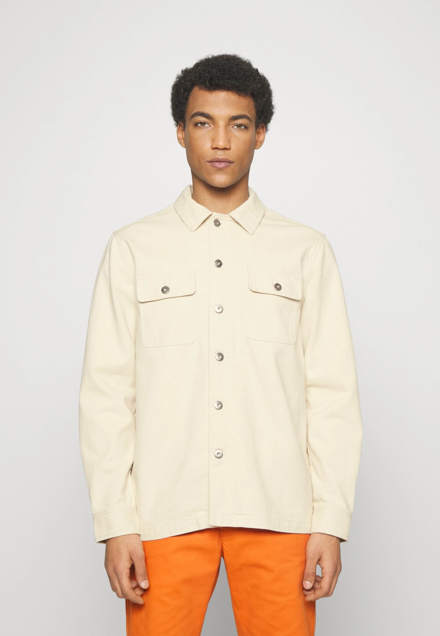 Pier One Undyed Twill Giacca Di JeansWhite Uomo Giacche PI922D0EA-A11 1 Pier One Undyed Twill Giacca Di JeansWhite Uomo Giacche PI922D0EA-A11