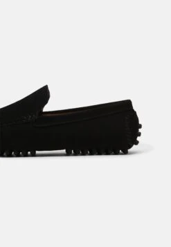 Pier One MocassiniBlack Uomo Scarpe Basse PI912C09J-Q11 13 Pier One MocassiniBlack Uomo Scarpe Basse PI912C09J-Q11 -Noble rain 0cb2c4eaf95a4aa992a137965ccc091a