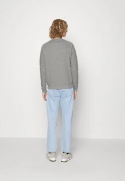 Pier One 3 PackFelpaBlack/Mottled Grey/Dark Blue Uomo Maglieria E Felpe PI922S0C0-Q12 9 Pier One 3 PackFelpaBlack/Mottled Grey/Dark Blue Uomo Maglieria E Felpe PI922S0C0-Q12 -Noble rain 11f1112060bf4897b1e0a74cc17538f2