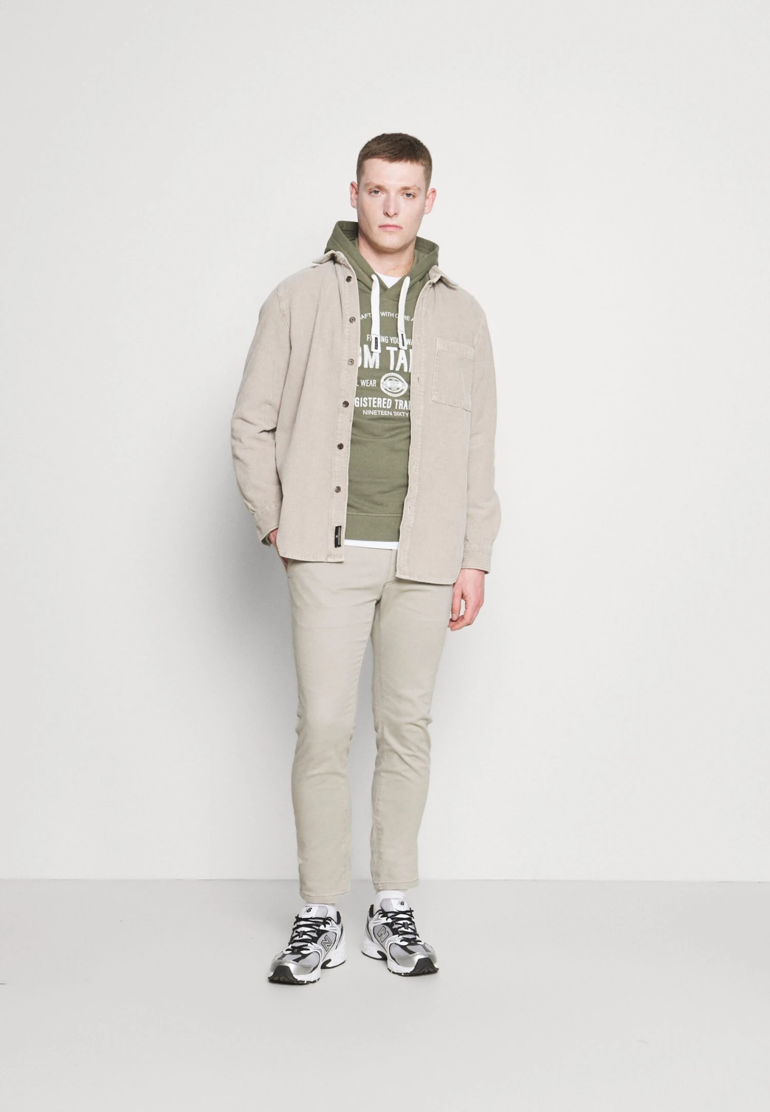 Pier One Chino - Taupe 2 Pier One Chino - Taupe - immagine 2