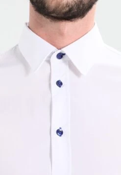 Pier One Camicia - White/Blue 9 Pier One Camicia - White/Blue -Noble rain 2003bd6b36ee489eb914b3cd355ce6c8