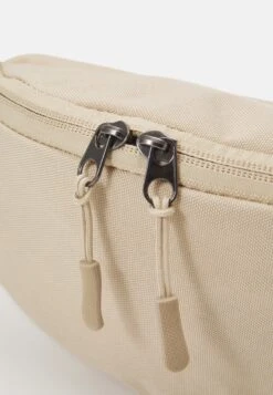 Pier One MarsupioBeige Uomo Borse PI954H02N-B11 7 Pier One MarsupioBeige Uomo Borse PI954H02N-B11 -Noble rain 235d61a2fd4c4f93b93bcb234f92ed6d