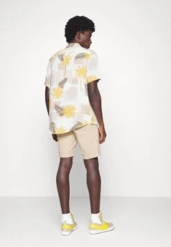 Pier One 2 PackShorts Dark Blue/Tan Uomo Bermuda PI922F04R-K11 16 Pier One 2 PackShorts Dark Blue/Tan Uomo Bermuda PI922F04R-K11 -Noble rain 2da84bf7400144ac9ebc4ca05fbe926a