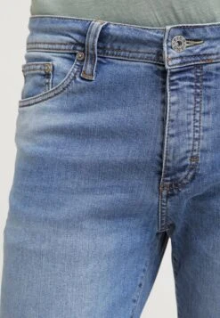 Pier One Jeans Slim FitLight Blue Denim Uomo Jeans PI922GA03-K11 11 Pier One Jeans Slim FitLight Blue Denim Uomo Jeans PI922GA03-K11 -Noble rain 315da01889964808bee6aecca6e88cde