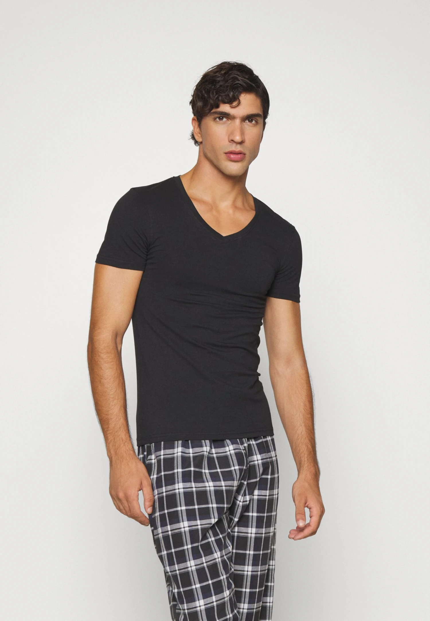 Pier One 2 PackMaglietta IntimaBlack Uomo Intimo PI982Q00F-Q11 2 Pier One 2 PackMaglietta IntimaBlack Uomo Intimo PI982Q00F-Q11 - immagine 2