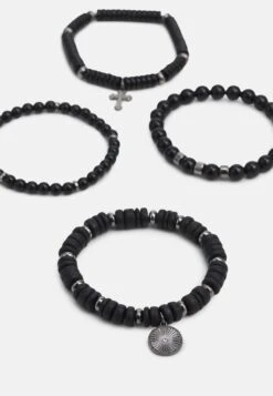 Pier One 4 Pack - Bracciale - Black 5 Pier One 4 Pack - Bracciale - Black -Noble rain 38feea797ced458bb465001274f887e9