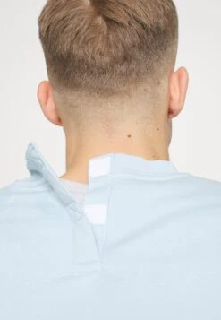 Pier One FelpaLight Blue Uomo Maglieria E Felpe PI922S0FN-K11 -Noble rain 39c89746ce7044c99c06c10ca40da48b