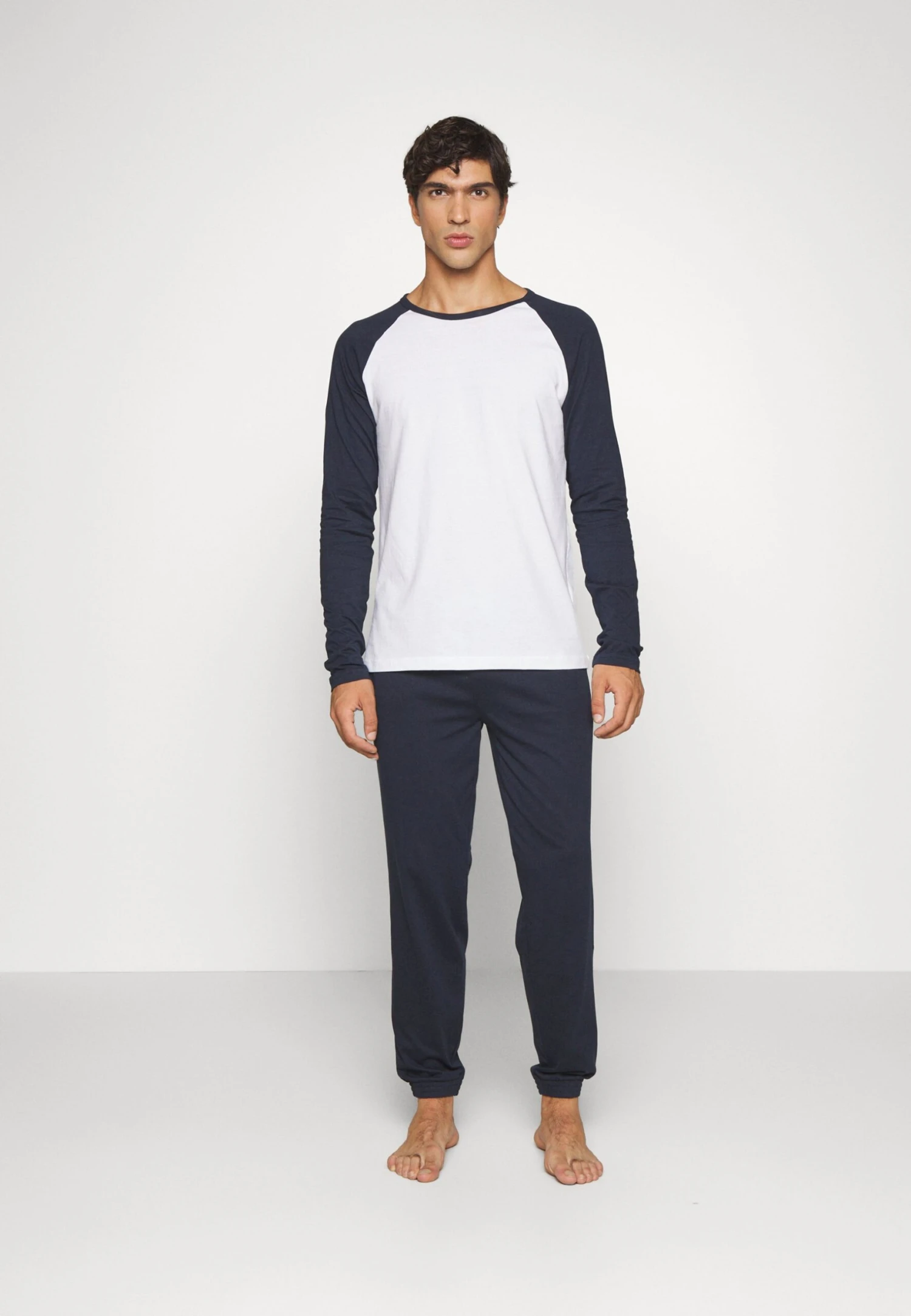 Pier One PigiamaDark Blue Uomo Per La Notte PI982M043-K11 1 Pier One PigiamaDark Blue Uomo Per La Notte PI982M043-K11