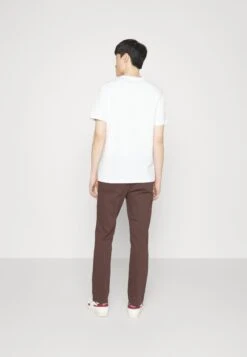 Pier One ChinoDark Brown Uomo Pantaloni PI922EA0O-O12 7 Pier One ChinoDark Brown Uomo Pantaloni PI922EA0O-O12 -Noble rain 50834116438247e4bb06502fde0dea94