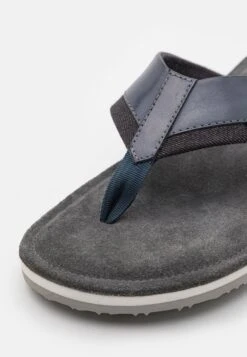 Pier One LeatherInfraditoBlue Uomo Scarpe Aperte PI912G01O-K11 11 Pier One LeatherInfraditoBlue Uomo Scarpe Aperte PI912G01O-K11 -Noble rain 50c49d2b3015483b8a98ff7b74229b5f