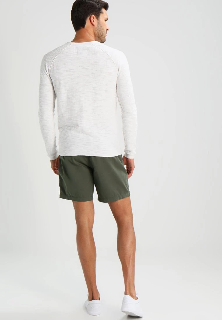 Pier One ShortsKhaki Uomo Bermuda PI922FA15-N11 3 Pier One ShortsKhaki Uomo Bermuda PI922FA15-N11 - immagine 3