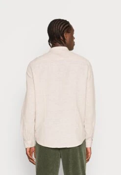 Pier One Camicia - Mottled Beige 7 Pier One Camicia - Mottled Beige -Noble rain 631eec6a08874e3795994026ba1c3479