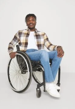 Pier One Jeans A SigarettaBlue Denim Uomo Jeans PI922G04H-K11 13 Pier One Jeans A SigarettaBlue Denim Uomo Jeans PI922G04H-K11 -Noble rain 687ddc46ce7b45b38dbb2a8f3548cf47