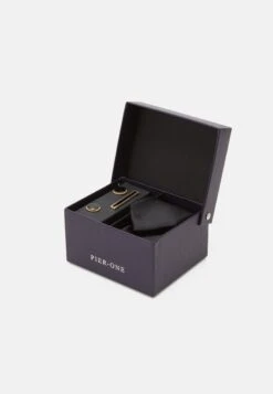 Pier One Set - Fazzoletti Da Taschino - Black 14 Pier One Set - Fazzoletti Da Taschino - Black -Noble rain 694a847acb5d4452be025fc6f3dd0a29