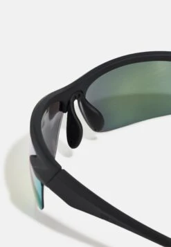 Pier One UnisexOcchiali Da SoleBlack Uomo Occhiali Da Sole PI954K033-Q11 6 Pier One UnisexOcchiali Da SoleBlack Uomo Occhiali Da Sole PI954K033-Q11 -Noble rain 69cd574c9d65449d8133ee94fb41b8ad