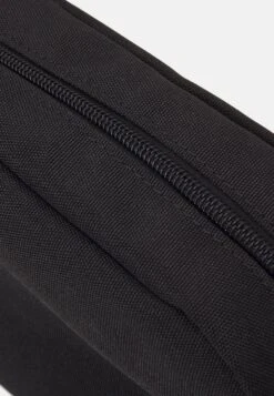 Pier One TrousseBlack Uomo Borse PI952H06N-Q11 9 Pier One TrousseBlack Uomo Borse PI952H06N-Q11 -Noble rain 6b8bd890dcad4cf6adb25ca1146f7127