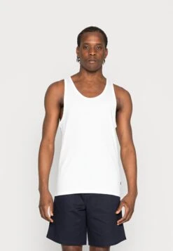 Pier One 3 PackTopGreen / White / Light Blue Uomo T-shirt E Polo PI922O0V8-M11 11 Pier One 3 PackTopGreen / White / Light Blue Uomo T-shirt E Polo PI922O0V8-M11 -Noble rain 71558818dd1f431fb6854b16a53b7547