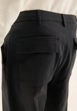 Pier One ChinoBlack Uomo Pantaloni PI922E05G-Q11 11 Pier One ChinoBlack Uomo Pantaloni PI922E05G-Q11 -Noble rain 7196e1fad4494854a3ebf79f6301a613