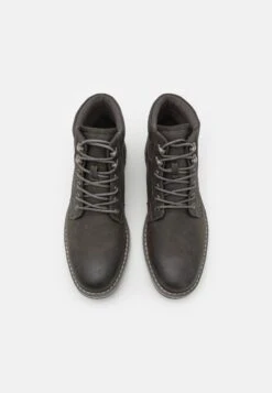 Pier One Stivaletti StringatiGrey Uomo Stivaletti/Stivali PI912K0B0-C11 9 Pier One Stivaletti StringatiGrey Uomo Stivaletti/Stivali PI912K0B0-C11 -Noble rain 777f294f69bd415a8bf5a405af7d689e