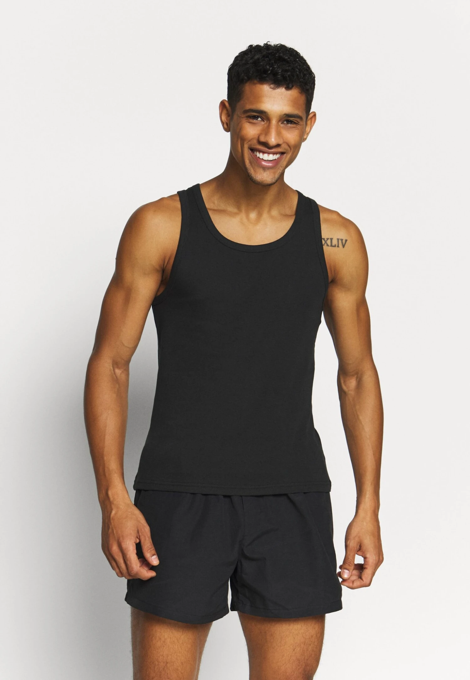 Pier One 3 PackMaglietta IntimaBlack Uomo Intimo PI982Q008-Q12 3 Pier One 3 PackMaglietta IntimaBlack Uomo Intimo PI982Q008-Q12 - immagine 3