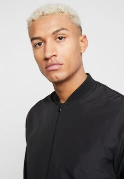 Pier One Giubbotto BomberBlack Uomo Giacche YO122T02C-Q11 9 Pier One Giubbotto BomberBlack Uomo Giacche YO122T02C-Q11 -Noble rain 7e02489636174b31bfbb440acacd897d