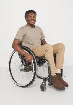 Pier One Jeggings - Tan 12 Pier One Jeggings - Tan -Noble rain 8aba0c25cf234be0a74834148ec8f37b