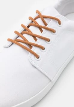 Pier One Sneakers BasseWhite Uomo Sneaker PI912O04T-A11 -Noble rain 8ee2865ea6104af4858585c56071b5fc