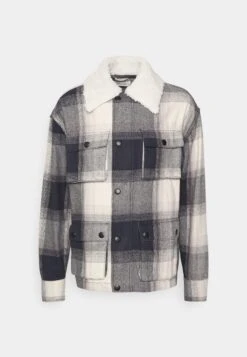 Pier One Giacca Leggera - Black/Beige 12 Pier One Giacca Leggera - Black/Beige -Noble rain 90f7ac4d492f4de0acfa5b446dbe3c3e