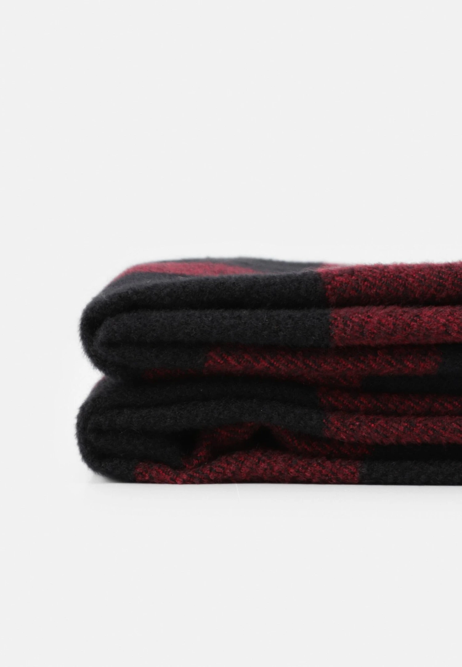 Pier One Sciarpa - 302 - Red_802 - Black 2 Pier One Sciarpa - 302 - Red_802 - Black - immagine 2