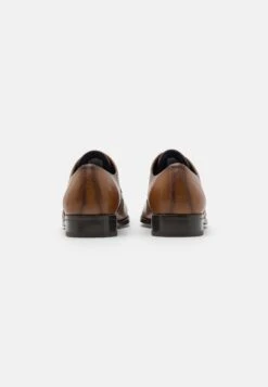 Pier One StringateCognac Uomo Scarpe Eleganti PI912M0DU-O11 8 Pier One StringateCognac Uomo Scarpe Eleganti PI912M0DU-O11 -Noble rain 9bdb1805f79c4808bcbbea6f6edb040d