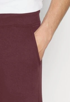 Pier One Pantaloni Sportivi - Mottled Bordeaux -Noble rain 9d8dfa8734284f2680e8529e70e536f6