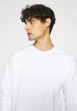 Pier One 2 Pack - Felpa - White/Black 11 Pier One 2 Pack - Felpa - White/Black -Noble rain a5485bef5ad44f4282ce09e954d19f56