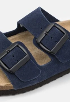 Pier One Leather Unisex - Pantofole - Dark Blue -Noble rain a5a88158e25a4eb4b3e59dc262861c25