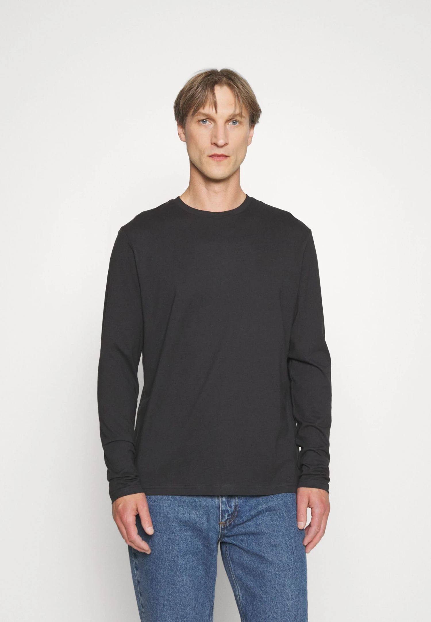 Pier One Maglietta A Manica LungaBlack Uomo T-shirt E Polo PI922O0UM-Q13 1 Pier One Maglietta A Manica LungaBlack Uomo T-shirt E Polo PI922O0UM-Q13