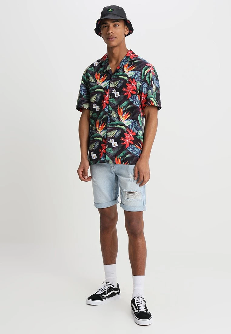 Pier One Flower ResortCamiciaMulticoloured Uomo Camicie PI922D09U-T11 2 Pier One Flower ResortCamiciaMulticoloured Uomo Camicie PI922D09U-T11 - immagine 2