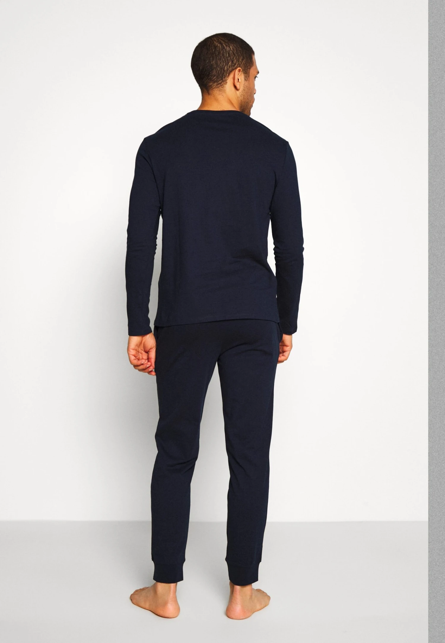 Pier One PigiamaDark Blue Uomo Per La Notte PI982M033-K11 3 Pier One PigiamaDark Blue Uomo Per La Notte PI982M033-K11 - immagine 3