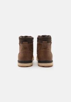 Pier One Stivaletti StringatiBrown Uomo Stivaletti/Stivali PI912K0B1-O11 -Noble rain da994966e7c64e6398d6a3e950e32551