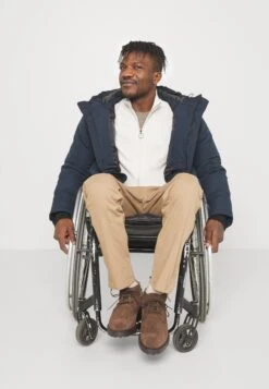 Pier One Giacca InvernaleDark Blue Uomo Giacche PI922T04D-K11 13 Pier One Giacca InvernaleDark Blue Uomo Giacche PI922T04D-K11 -Noble rain dd278216f0224bbd841f4c2358b053bd