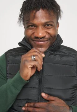 Pier One SmanicatoBlack Uomo Giacche PI922T04E-Q11 19 Pier One SmanicatoBlack Uomo Giacche PI922T04E-Q11 -Noble rain df3977bebe484975899d564025048a02