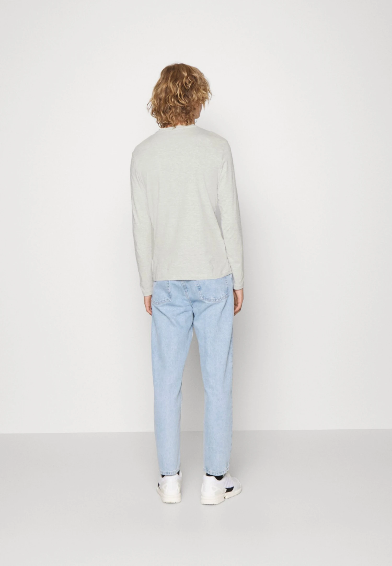 Pier One Maglietta A Manica LungaDark Blue/Dark Grey/Olive Uomo T-shirt E Polo PI922O0UM-K11 5 Pier One Maglietta A Manica LungaDark Blue/Dark Grey/Olive Uomo T-shirt E Polo PI922O0UM-K11 - immagine 5