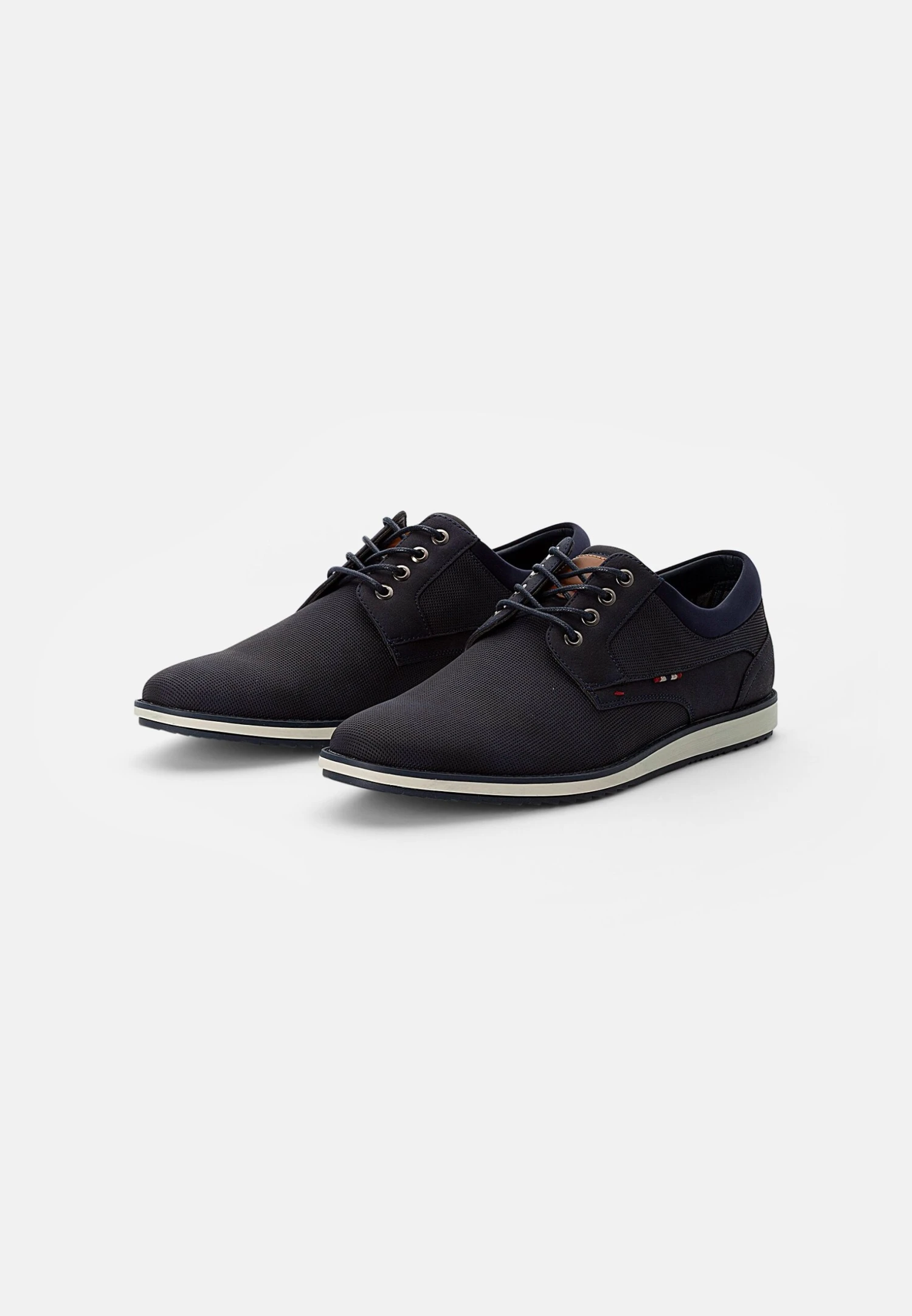 Pier One Stringate SportiveDark Blue Uomo Scarpe Con I Lacci PI912M0AM-K11 2 Pier One Stringate SportiveDark Blue Uomo Scarpe Con I Lacci PI912M0AM-K11 - immagine 2