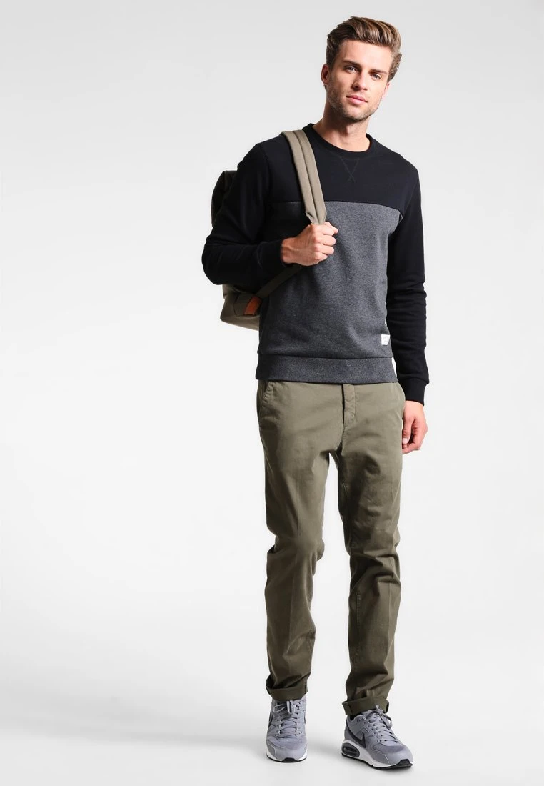 Pier One FelpaMottled Dark Grey Uomo Maglieria E Felpe PI922SA1F-C11 2 Pier One FelpaMottled Dark Grey Uomo Maglieria E Felpe PI922SA1F-C11 - immagine 2