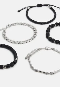 Pier One 5 PackBraccialeSilver-Coloured, Black Uomo Gioielli PI952L00T-D11 5 Pier One 5 PackBraccialeSilver-Coloured, Black Uomo Gioielli PI952L00T-D11 -Noble rain e7fdb58dc0d346889d43460456586028
