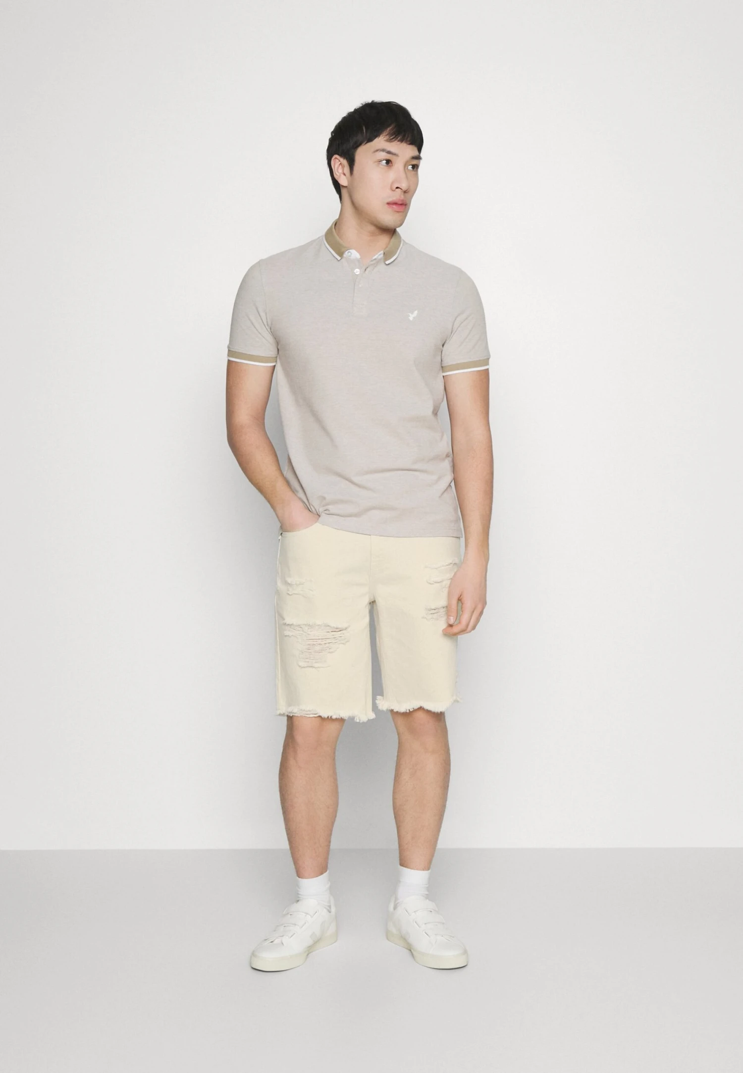 Pier One Shorts Di Jeans Beige Uomo Bermuda PI922F05A-B11 2 Pier One Shorts Di Jeans Beige Uomo Bermuda PI922F05A-B11 - immagine 2
