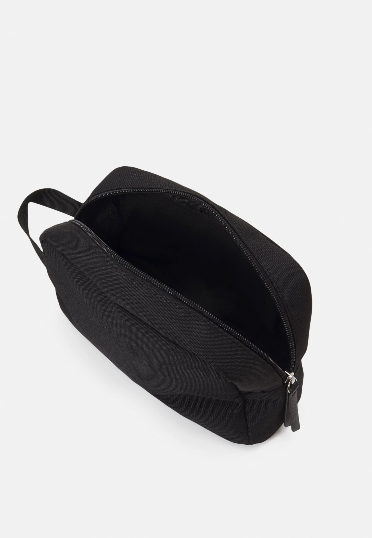 Pier One TrousseBlack Uomo Borse PI952H06N-Q11 3 Pier One TrousseBlack Uomo Borse PI952H06N-Q11 - immagine 3