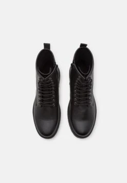 Pier One UnisexStivaletti StringatiBlack Uomo Stivaletti/Stivali PI915K009-Q11 9 Pier One UnisexStivaletti StringatiBlack Uomo Stivaletti/Stivali PI915K009-Q11 -Noble rain fda85bb891d044a7b6554c8650c228fb