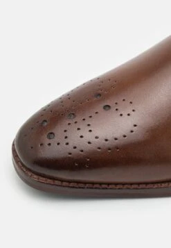 Pier One LeatherStringateBrown Uomo Scarpe Eleganti PI912M0E6-O11 -Noble rain fde192d429854625a54231bcd43bcbf8